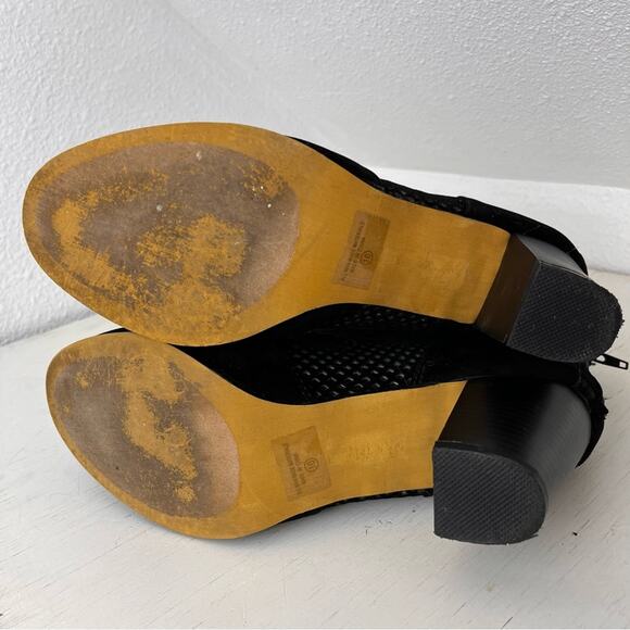 Shiekh black faux suede block heel fashion bootie size 10 - Picture 8 of 9